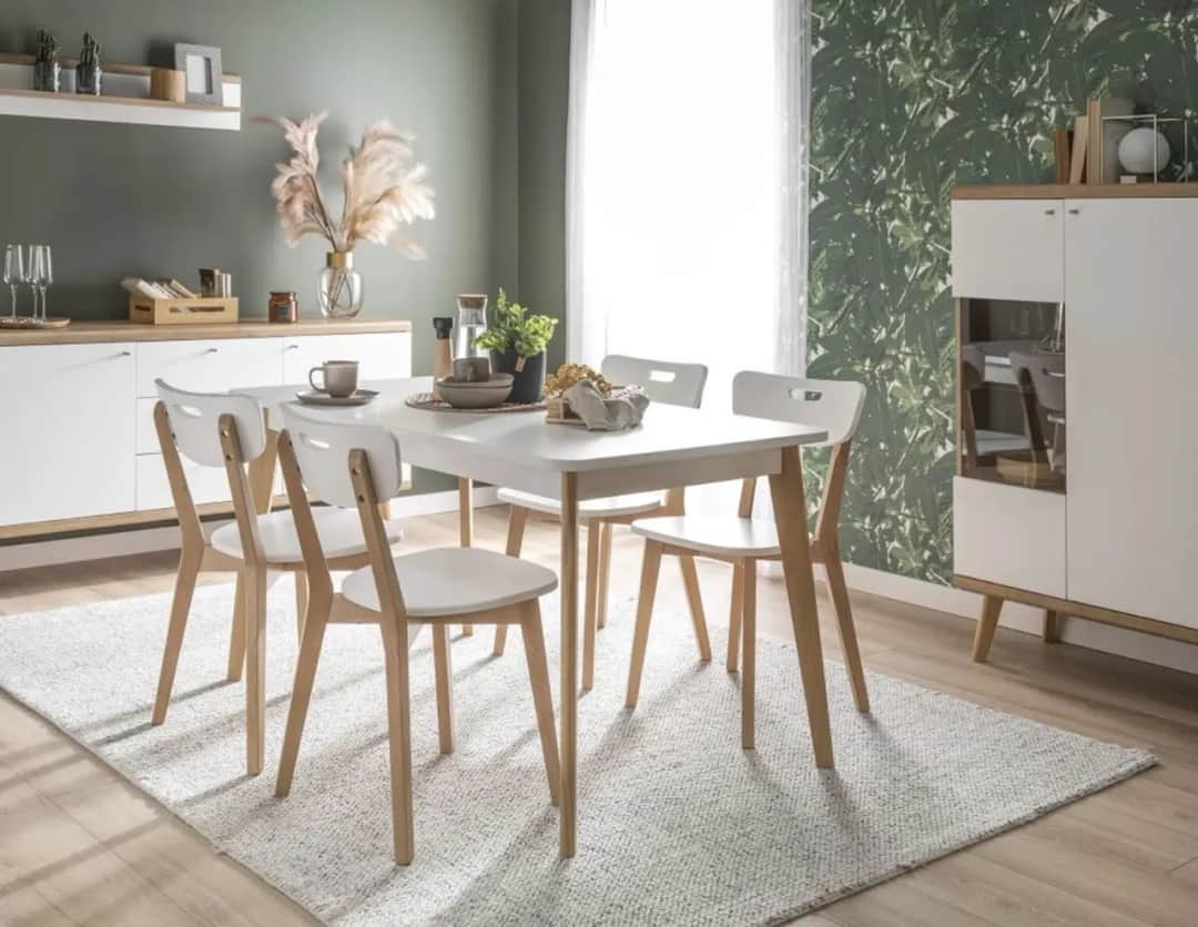 Jakie krzesła do białego stołu? Inspiracje i praktyczne porady